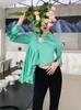 Blouses voor dames groen asymmetrisch ontwerp sense shirt voor vrouwen revers lange mouw slanke korte tops 2023 veer kleding m395