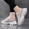 Kledingschoenen 2022 Kunstmatige leer vrouwen causale schoenen mannelijke veer casual licht schoenen sneakers lac-up flats ademende buitenshuis sapato x230519