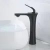 Rubinetti del lavandino per bagno spazzola per bacino oro rubinetto nero/cromio a leva singola e acqua di mixer a rubine