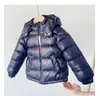 23Ss Designer Crianças Monclairer Puffer Jackets Downs Casacos com NFC Designer Womens Acolchoado Com Capuz Outerwear Parkas Embroiled Badge Down Windbreaker 548 246