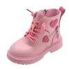 Laarzen meisjes roze coole liefde stiksel zijkant zipper schattige prinses casual korte lente en herfst ademende ronde teen pu 230814