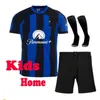 2023 2024 Lukaku Football Jersey Barella Lautaro Eriksen Inters Dzeko Corrd Milans Uniforms Vidal Tops 23 24 조각 축구 셔츠 남성 어린이 세트