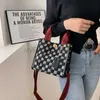 Umhängetaschen Denim Butot Bag Damen 2022 Neue Schachbrett Fransenhandtasche Trendgröße Crossbody Bagstylishdesignerbags