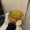 Çapraz vücut Baobao Kadın İlkbahar/Yaz 2023 Yeni Omuz Zinciri Minimalist Mini Çanta Crossbody Sıfır Cüzdan Lingge Ağız Kırmızı Çanta Caitlin_fashion_BAGS