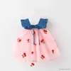 Kızın Elbiseleri Bebek Bebek Kız Bebek Prenses Elbise Kiraz Nakış Mesh Patchwork Denim Ruffles kolsuz sevimli Bowknot Tül Elbise R230815