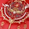Decorative Figurines Vintage Chinese Wedding Round Fans Festive Bright Golden Red Bride Fan For Parties Supplies