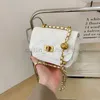 Cross Body 2022 Autumn Nieuw Koreaanse Kleine Popular Fashion Lingge Chain Bag Casual en eenvoudige verwesterde One Shoulder Crossbody Small Square Bag Caitlin_fashion_bags