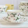 Tassen European Bone China Kaffeetasse Set Einfache Haushalt kreative Blumenmuster Serie Nachmittag Tee English Pot Birthday Geschenk 230815