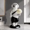 Party -Dekoration Nordischer Stil Home Dekoration Großer Astronaut Statue Floor Wohnzimmer Mond Sensor Leichtes kreatives Hauswarming Geschenk 230815