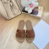 Womens Designer Leather Sandals Summer Beach Platform Shoes with Box Slippers for Holidays Vintage Slides Mens Clogs Slide Mules