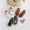 Sneakers herfst Kinderleren schoenen Solid Color Cutouts Baby Girl Toddler Boys Infant Girls Size 1630 SMG209 230814