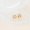 Estudio de 14K Gold Lights Knot Pendientes Pendientes resistentes al marisco Pendientes de joyas delicadas para mujeres Joyas simples impermeables 230815