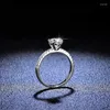 Anelli a grappolo Aeteey 1ct - 3ct Real Moissanite D Colore Four Prong Ring 925 Sterling Silver Gioielli Fine Regalo per le donne RI027