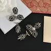 Дизайнерские серьги для ушей высококачественной бренд Серьга Серьга медная материал хрустальный жемчужный серьго