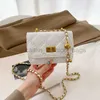 Cross Body 2022 Autumn Nieuw Koreaanse Kleine Popular Fashion Lingge Chain Bag Casual en eenvoudige verwesterde One Shoulder Crossbody Small Square Bag Caitlin_fashion_bags