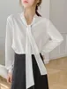 Kvinnors blusar Fashion Woman Blue 2023 Autumn Bow Tie White Office Lady ol Longeeved Shirts For Women Ladies Tops