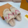 Zapatillas ASEO Slippers planas de laninilla ASA COALLA COMO COMOLO COMO Mujer zapatos de lana de piel en relieve Tobogán para mujeres con caja Sandalias de tobogán de invierno de nylon lujo I J230815