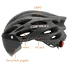 Cascos de ciclismo casco de bicicleta de montaña moldeado interglalmente con gafas extraíbles visera hombres ajustables para mujeres luces traseras 230815
