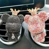 Interiördekorationer Creative Crown Diamond Cute Bear Car Fragrance Parfym Clip Air Bears Aroma Bil Decoration Air Frehery Decora260J