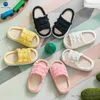 Slipper Home Baby Meisjes Slippers Kinderschoenen Kinderen Ademend Antislip Dikke zolen Lente Zomer Platform Sandalen