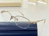 Brand Elegant Women's Fun di alta qualità Telaio in titanio, Frama di occhiali squisiti placcati IP, titanio puro al 100% VCHA77J