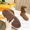 Kvinnor Wool Boots Designer Warm Winter Snow Boots Brand Ladies Furry Outdoor Shoes Cotton Boot
