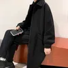 Męskie okopy płaszcze jesienne czarny płaszcz moda moda swobodna długość mężczyzn Koreańska luźna luźna kurtka wiatrówka męska mens płaszcz 230814