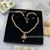 Strands, Strings designer Fashionable, Exquisite, Elegant Bee Pattern Design Inlaid with Rhinestone Pendant and Brass Pearl Necklace 8D14