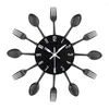 Zegary ścienne design zegar łyżka kuchenna nowoczesna kreatywna moda metal ciche spersonalizowana dekoracja domu Klocka