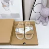 Slippers warme slippers paseo plat comfort shearling riem bont slipper vrouwen plat sandaal indoor winter sandalen pluizige wol pluche vrouw dia's comfortabl J230815