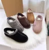 Slippers Ankle Winter Boot Designer Fur Snow Boots Tasman Slipper Flat Heel Fluffy Real Leather Australia Booties For Woman uggitys Motion design Low top J230815