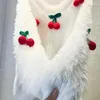 Женские свитеры белые пушистые 3-е вишне