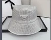 Secchio pungente brim cappello di strass completo per donne triangolo di lusso bling bling black pescatore cappelli da sole spiaggia viscello largo berretto a bordo pieghevole da donna pieghevole