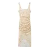 カジュアルドレスYenkye2023女性ヴィンテージプリントドレープメッシュセクシーなワイドストラップ非対称裾の女性ミディサマードレス
