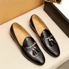 Fashion Slip On Men Dress Shoes Men Oxfords Fashion Business Dress Men Shoes 2020 New Designer Classic Leather Men'S Suits Shoes 38-45