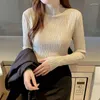 Женские свитера черно -белый вязаный свитер.