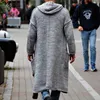 Herrtröjor Autumn Men Sticked tröja Cardigan Fashion Grey Solid Color Long Sleeve Tops Casual Loose Big Pocket Hooded Coat 230814