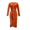 Casual jurken lente elegant sexy voor vrouwen 2023 oranje stretch vouwtjes ruches vrouwelijke midi robe bodycon mager feestdatum vestidos