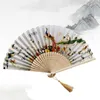 Figuras decorativas 1pc retro chino japonés seda seda bambú abanico plegable decoración del hogar adornos pintura floral a mano fans de baile fiesta de baile