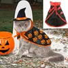 Cat Costumes Pet Cats Cloak Shape Bat Mönster Lägg till Halloween Atmosfär med pumpa för hundcosplaykläder