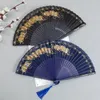 Decorative Figurines Chinese Retro Style Peacock Bronzing Feather Silk 7 Inch Folding Fan Portable Dance Men And Women Summer