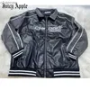 Juciy Apple Bomber Woman Varsity Jacket American Vintage Motorcykel Läderjacka Par Embroidered Color Matching Coat Met HKD230815