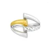 Anillos de clúster nicho coreano Separación de color frío Electroplation Cross Cross Hollowed Texture Design Sense S925 Sterling Silver anillo para mujeres
