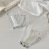Tazze di caffè creativo con maniglia in vetro trasparente tazza minimalista lettera di succo di acqua potabile tè da tè da ufficio bevande per casa 220ml