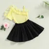 Kledingsets 4-7Y Mode Kindermeisjeskledingsets Eén schouder Ruches Shirts Tops met elastische taille Geplooide rok