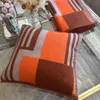 Nya färger stor storlek tjock hem soffa bra vaktel 2023 ny designer h lyxig ull grå orange röd h filt toppsäljande stor storlek