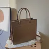 13% rabatt på väskan 2024 Ny lanseringsdesigner Handbagearly Launch Bags New Women's Killer Tote Large Shoulder Messenger