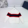 23ss Дизайнерская детская одежда модная полоса дизайн детские пуловер размер 100160 см мультфильм медведь свитер с длинными рукавами вязаные вершины июль