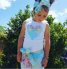 Set di abbigliamento Nuovo 3 pezzi Set di vestiti estivi per ragazze Vestiti per bambini Top con gilet floreali per bambini + pantaloncini di pizzo Completi con fiori per ragazza