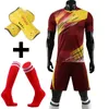 Utomhus T-shirts Soccer Jersey set med Sockshin Guards Custom Adult Kids Surpetement Football Kit Uniforms Futbol Training Shirts Short Suit 230815